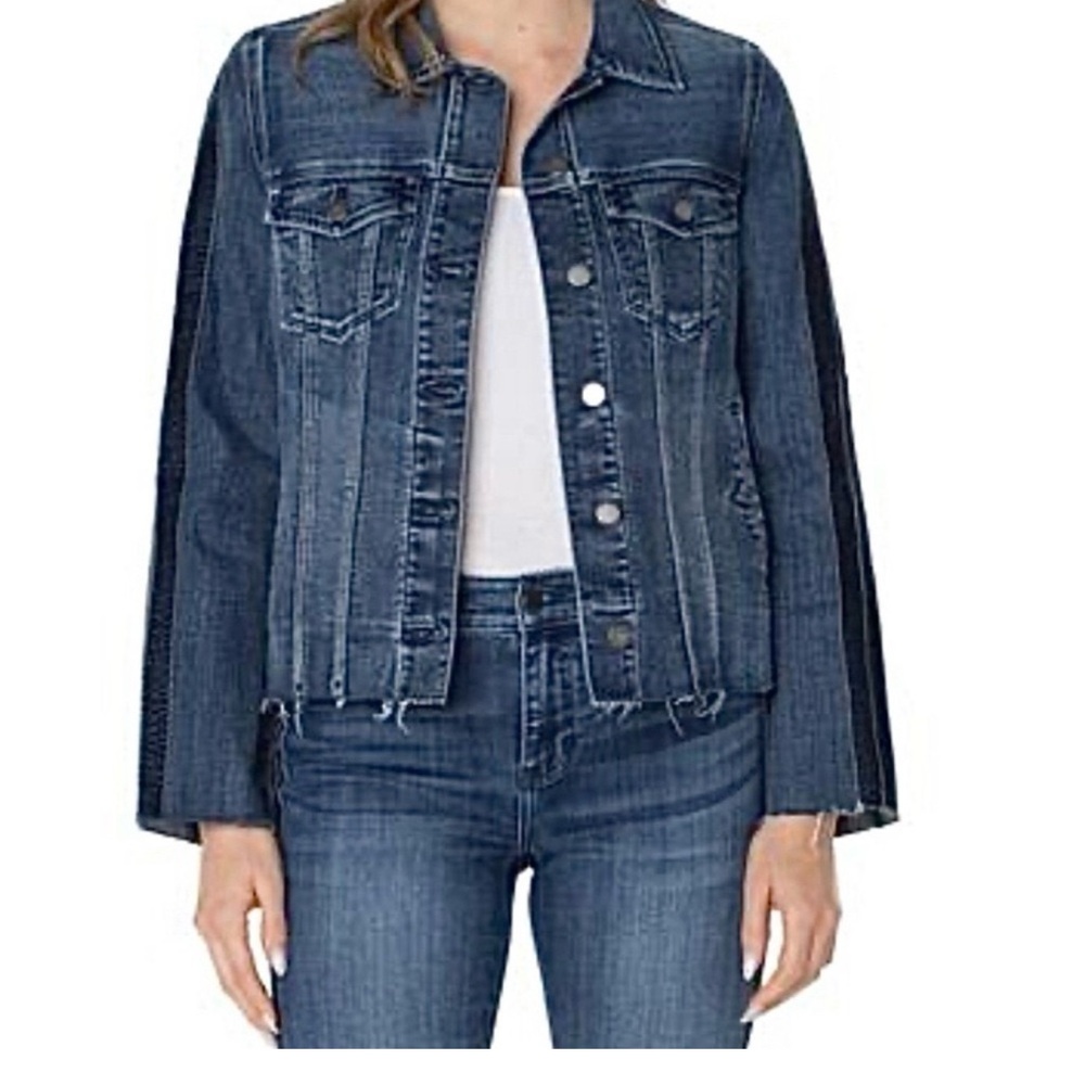 Liverpool Los Angeles Velvet Trim Frayed Denim Jacket